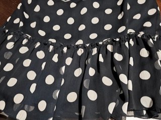 Abito a pois blu e bianco