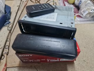 Autoradio Sony con Telecomando
