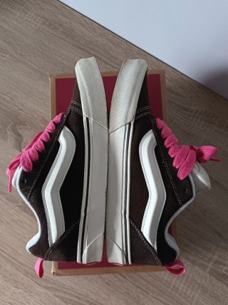 Vans Knu Skool Marrones y Rosas