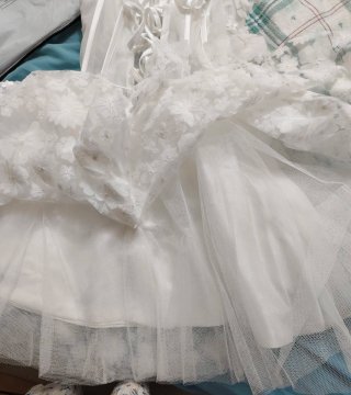 Elegante vestido blanco flores talla S