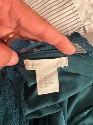 Vestido encaje premamá verde con lazada
