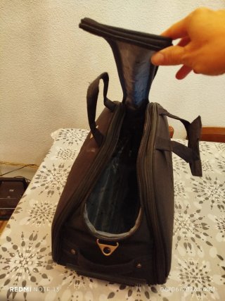 Bolso Maleta Negra con Ruedas y Asa Telescópica