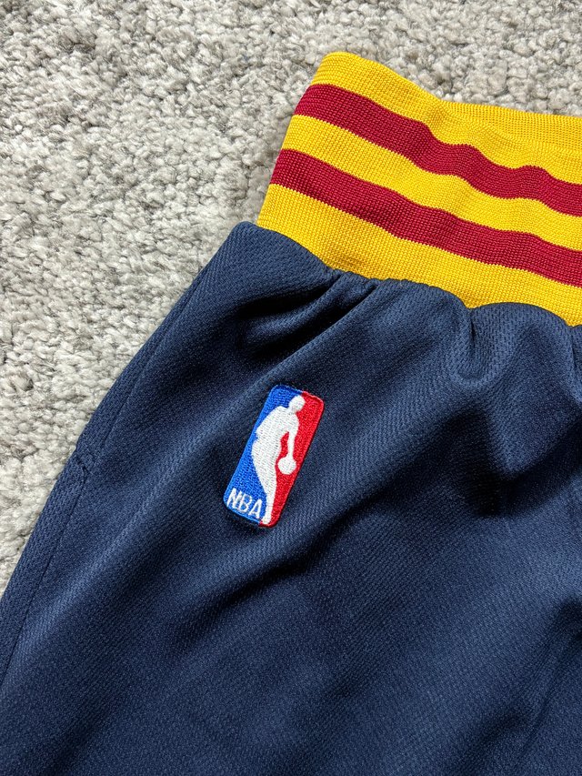 Adidas NBA Cavaliers short oficial azul S