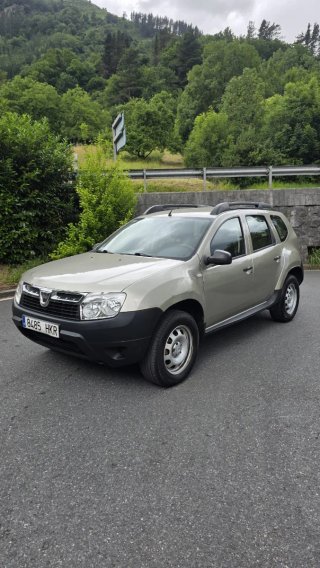 Dacia Duster 2012