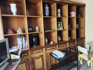 Mueble de salón de madera