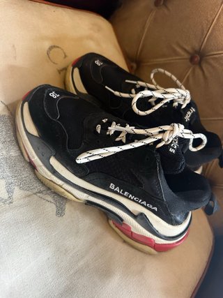 Zapatillas Balenciaga Triple S Negras Rojas