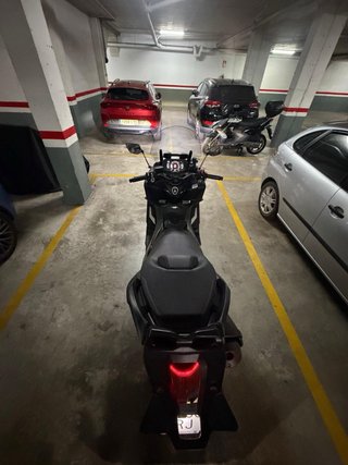 Yamaha Tmax Tech Max 2024 Negra