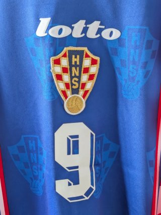 Camiseta Croacia. Suker 9. Talla XL
