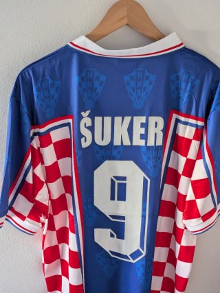 Camiseta Croacia. Suker 9. Talla XL