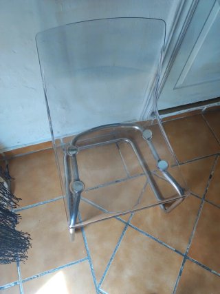Sedie trasparenti moderne
