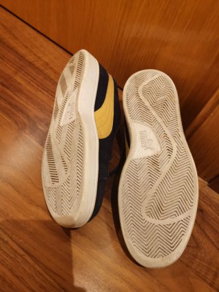 Zapatillas Puma Azul Marino y Dorado