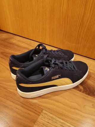 Zapatillas Puma Azul Marino y Dorado