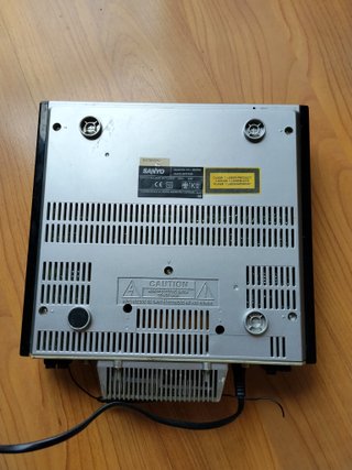 Reproductor CD y Radio Sanyo DC-MCR60