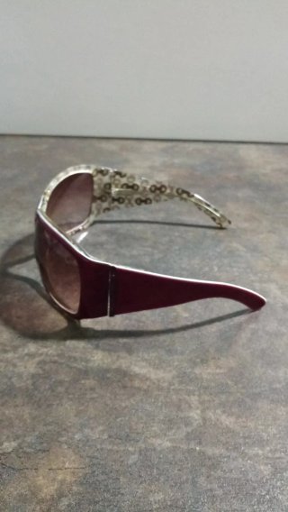 Gafas de sol Gucci marrones y rojas