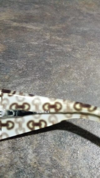 Gafas de sol Gucci marrones y rojas