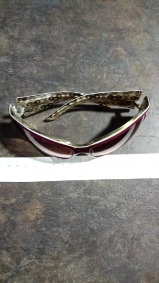 Gafas de sol Gucci marrones y rojas