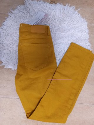 Vaqueros Pull&Bear Slim Fit Amarillo Talla 36 y