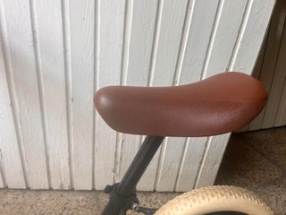 Bicicleta infantile senza pedali