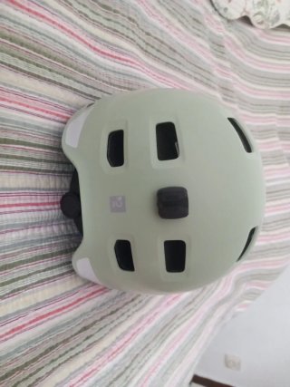Casco Urbano Decathlon Bol 500 Verde Claro