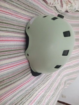 Casco Urbano Decathlon Bol 500 Verde Claro