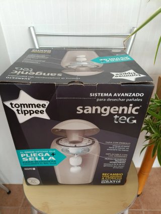 Papelera para pañales Tommee Tippee Sangenic