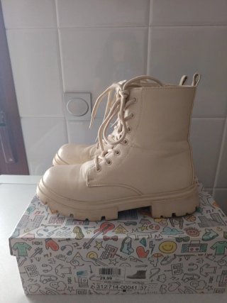 Botas Beige Talla 37