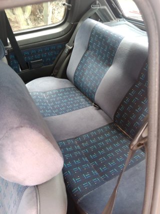 Peugeot 205 1998