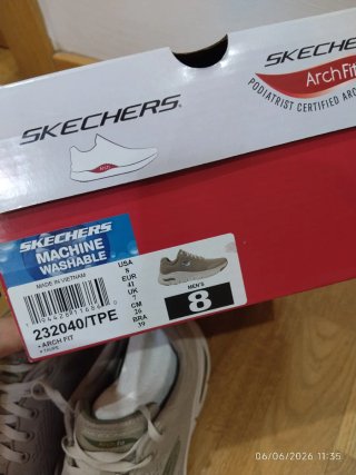 Zapatillas Skechers Arch Fit Talla 41 Beige