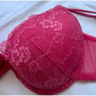 Conjunto sujetador y tanga encaje