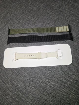 Apple Watch SE 2ª Gen + Garanzia + 2 Cinturini