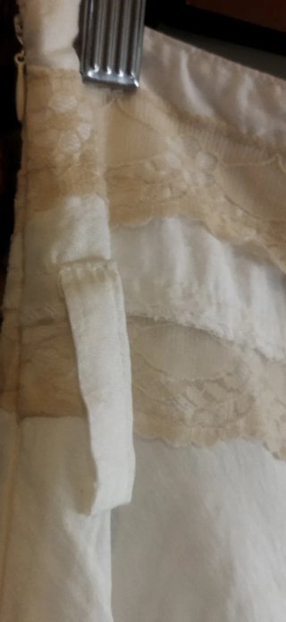 Falda larga vuelo beige y blanca
