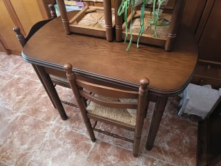 Mesa de cocina de madera