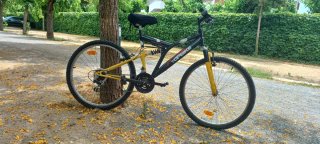 Bicicleta Topbike Negra y Amarilla