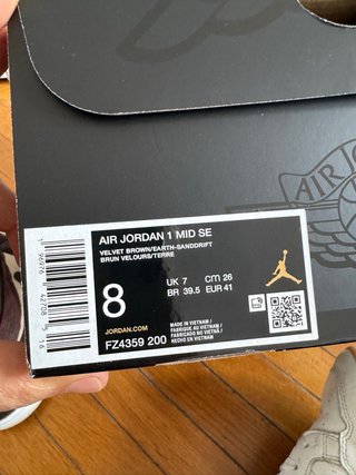 Nike Jordan 1 Mid SE size 41 EU 8 US