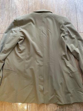Blazer Bershka verde claro COMO NUEVA