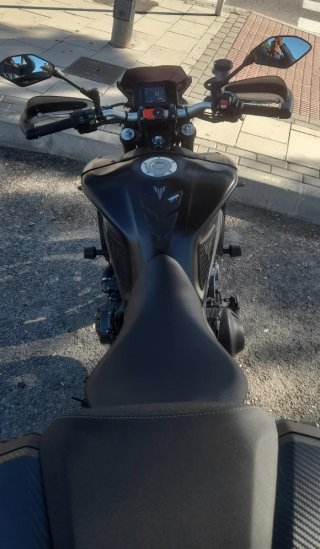 Yamaha MT-09 Negra