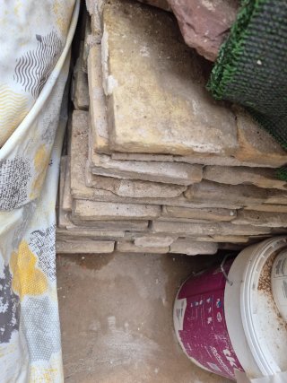 Ladrillos antiguos de construcción