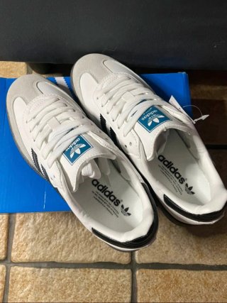 Adidas Samba
