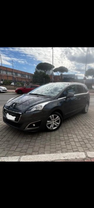 Peugeot 5008 2016
