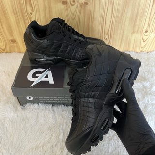 Nike Air Max 95 Negras