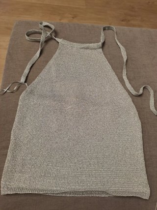 Top Mango plateado cuello halter Talla L