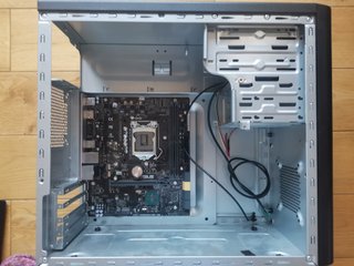 Torre PC Asus Negra