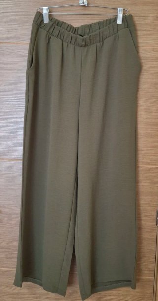 Pantalón fluido verde CORTEFIEL