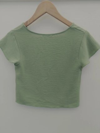Blusa verde fruncida talla XXS