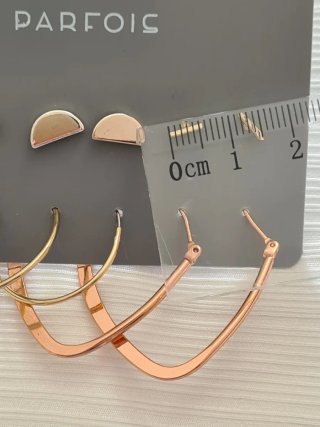 Set 6 Pendientes Parfois Dorados