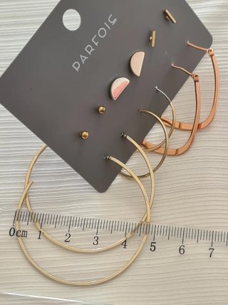 Set 6 Pendientes Parfois Dorados