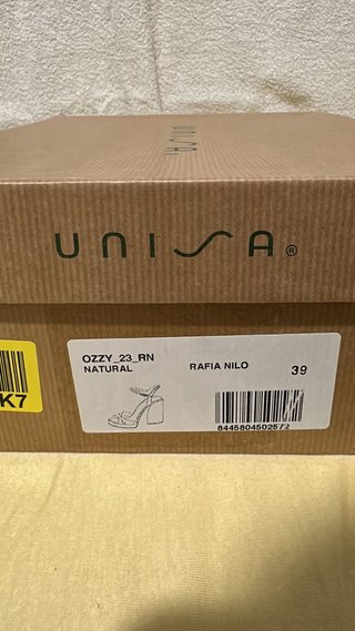 Sandalias UNISA Beige