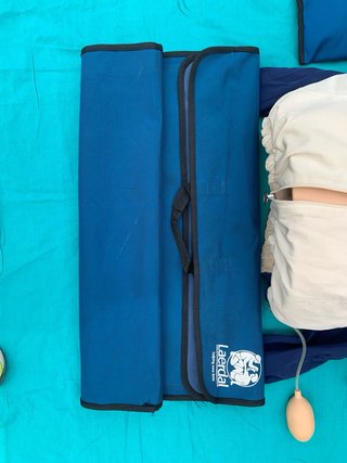 Maniquí RCP Laerdal Resusci Anne