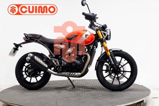 TRIUMPH SCRAMBLER 400 X