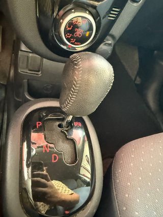 Peugeot iOn 100 × 100 eléctrico 6470€